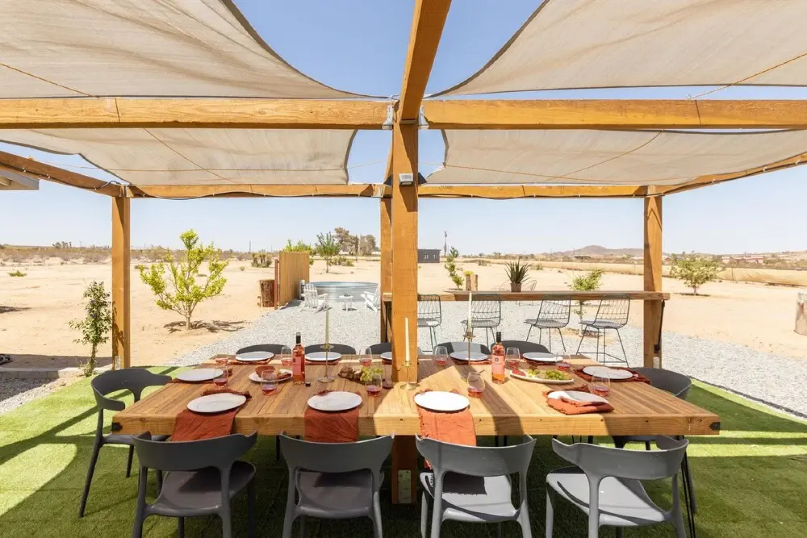 Lost Horse by Avantstay Desert Oasis w/ Mini Pool, Outdoor Entertainers Area & Huge Game Room!