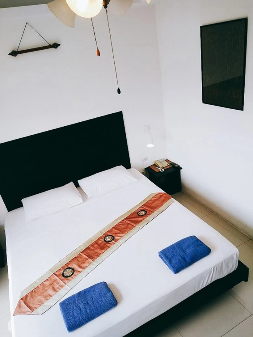 Отель Boomerang Inn