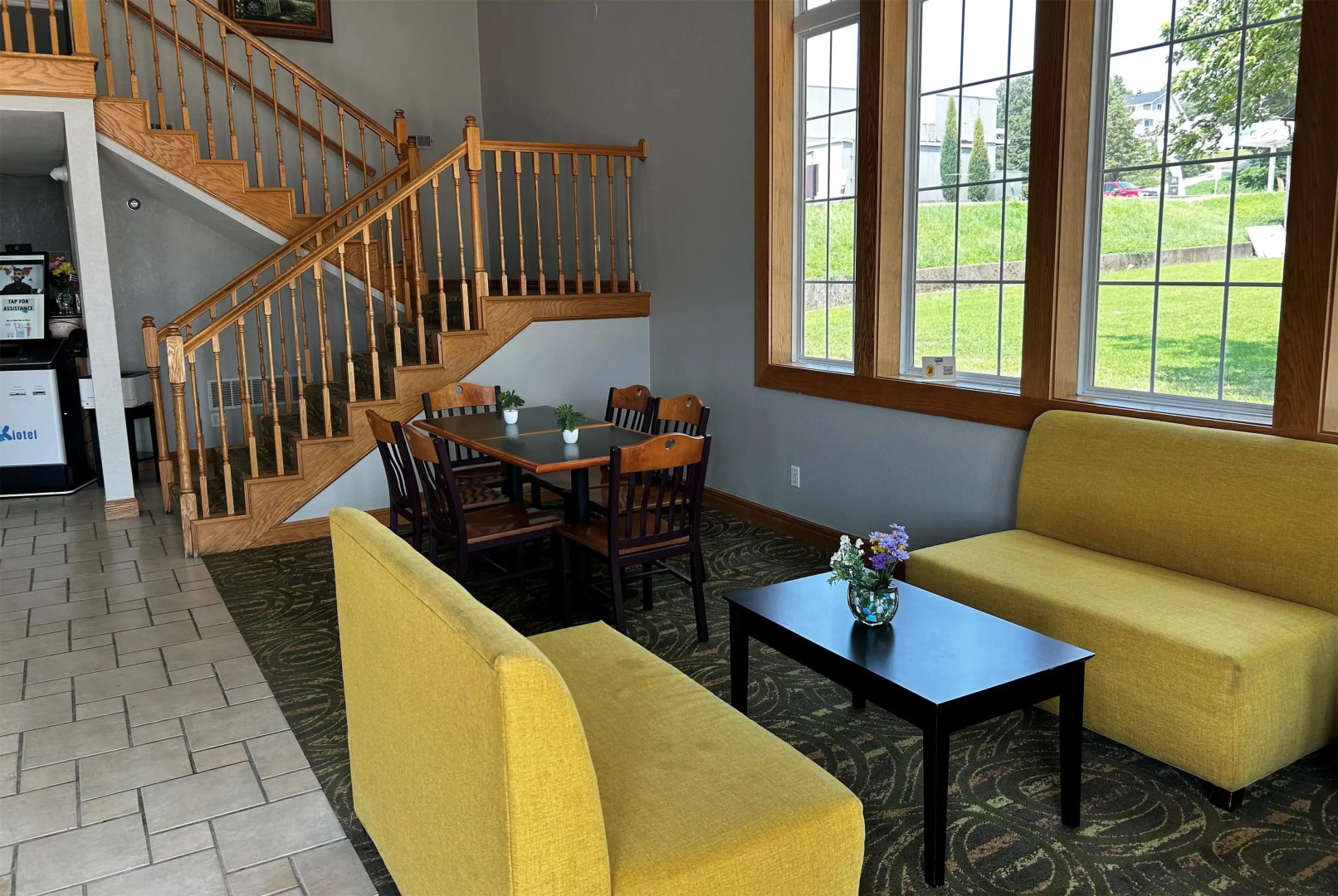 Super 8 by Wyndham Mound City