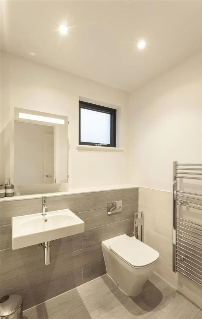 5 Putsborough - Luxury Apartment at Byron Woolacombe, only 4 minute walk to Woolacombe Beach!