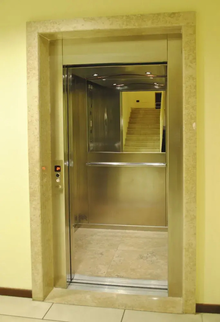 International Hotel Iseo