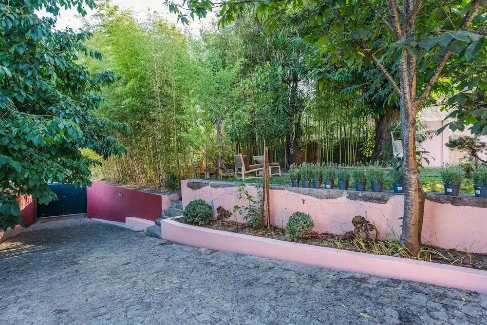 ZEN & ART - Charming Accommodation