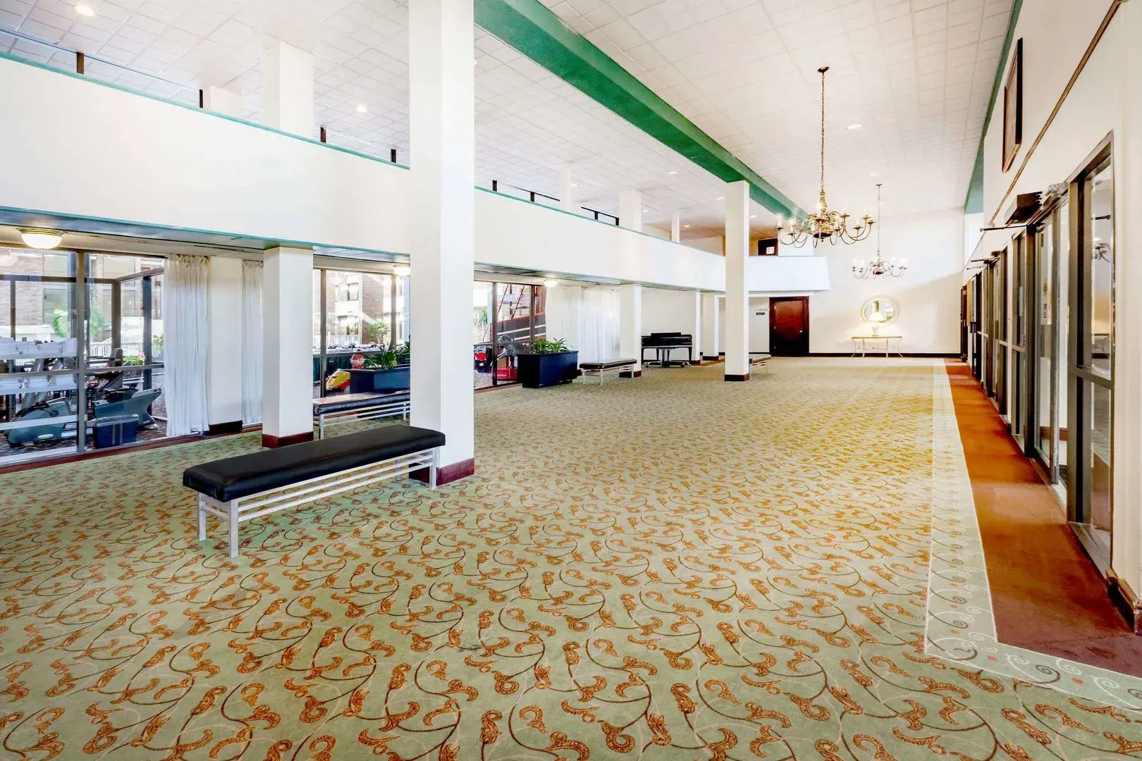 Clarion Hotel & Conference Center Lansing West