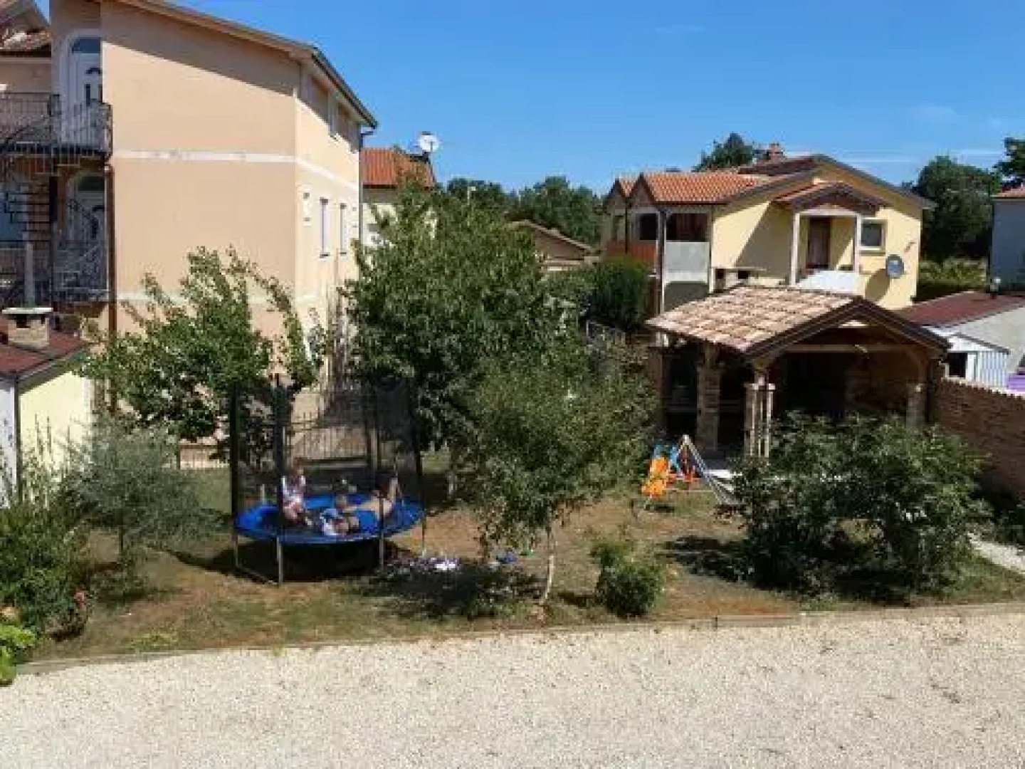 Apartments Dakovic