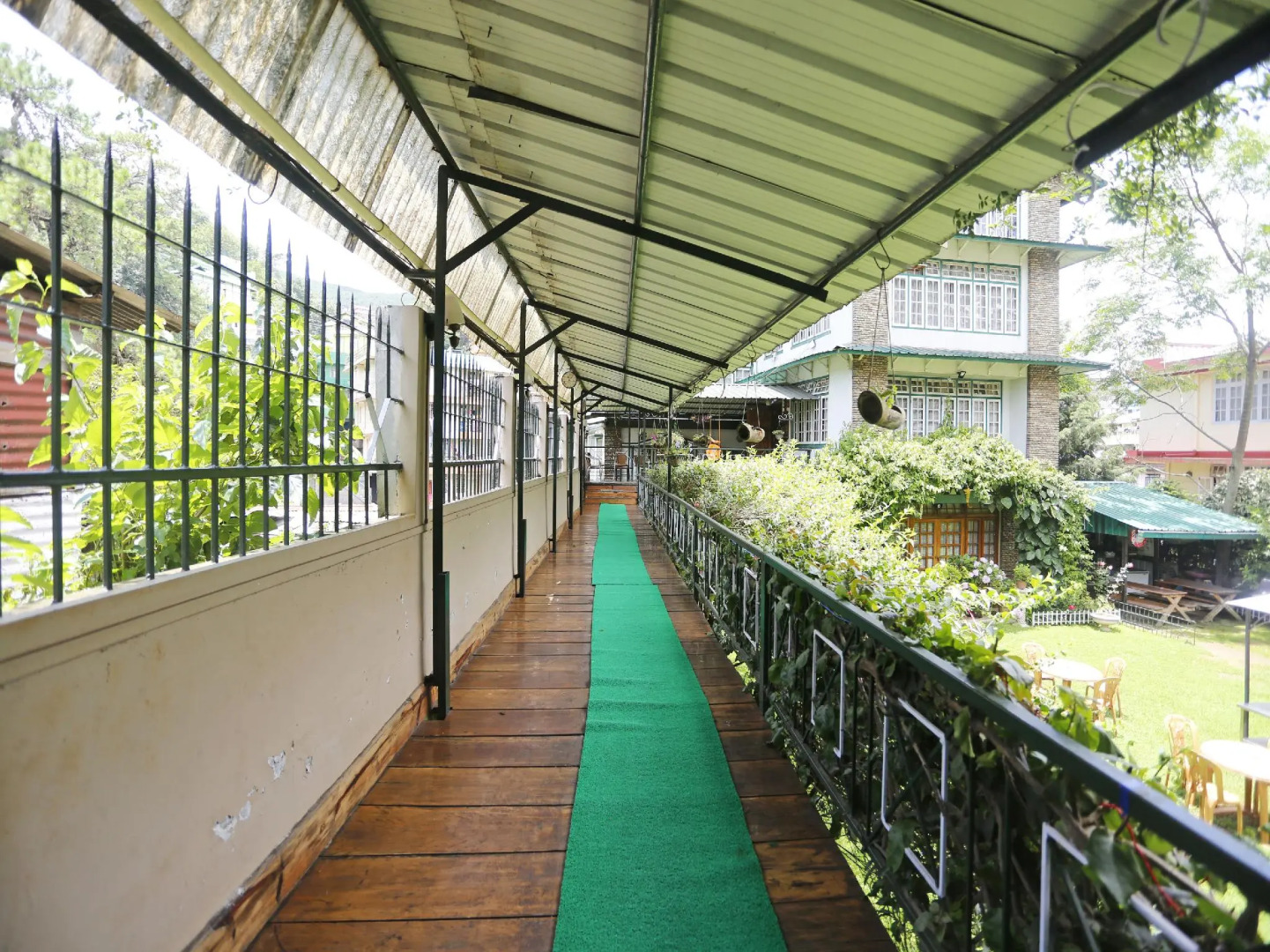 Capital O 2402 Hotel HighWinds