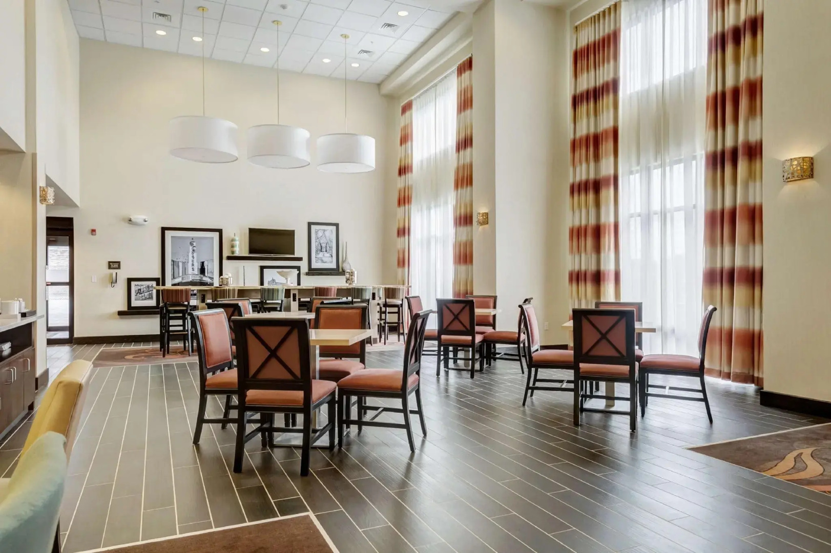 Hampton Inn Poplar Bluff