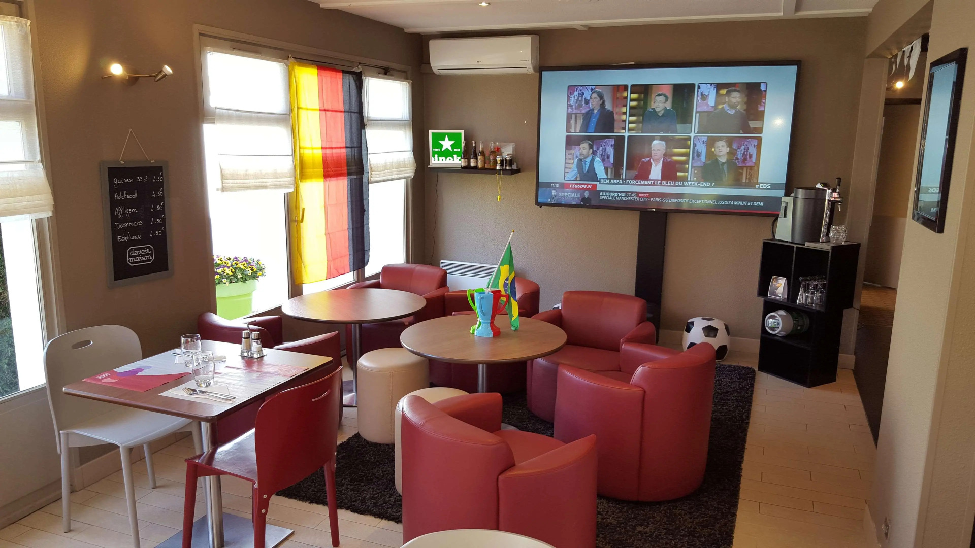 Campanile Lyon Est - Aéroport Saint Exupéry