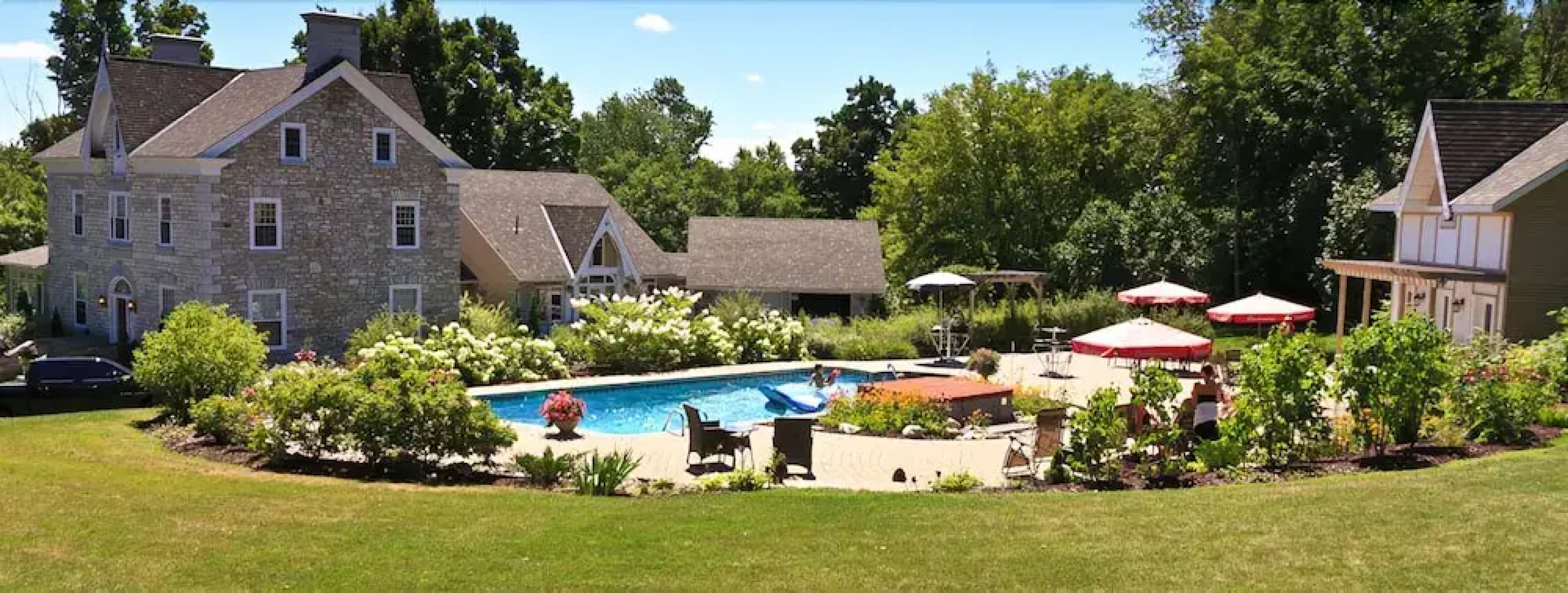 Clyde Hall Bed and Breakfast