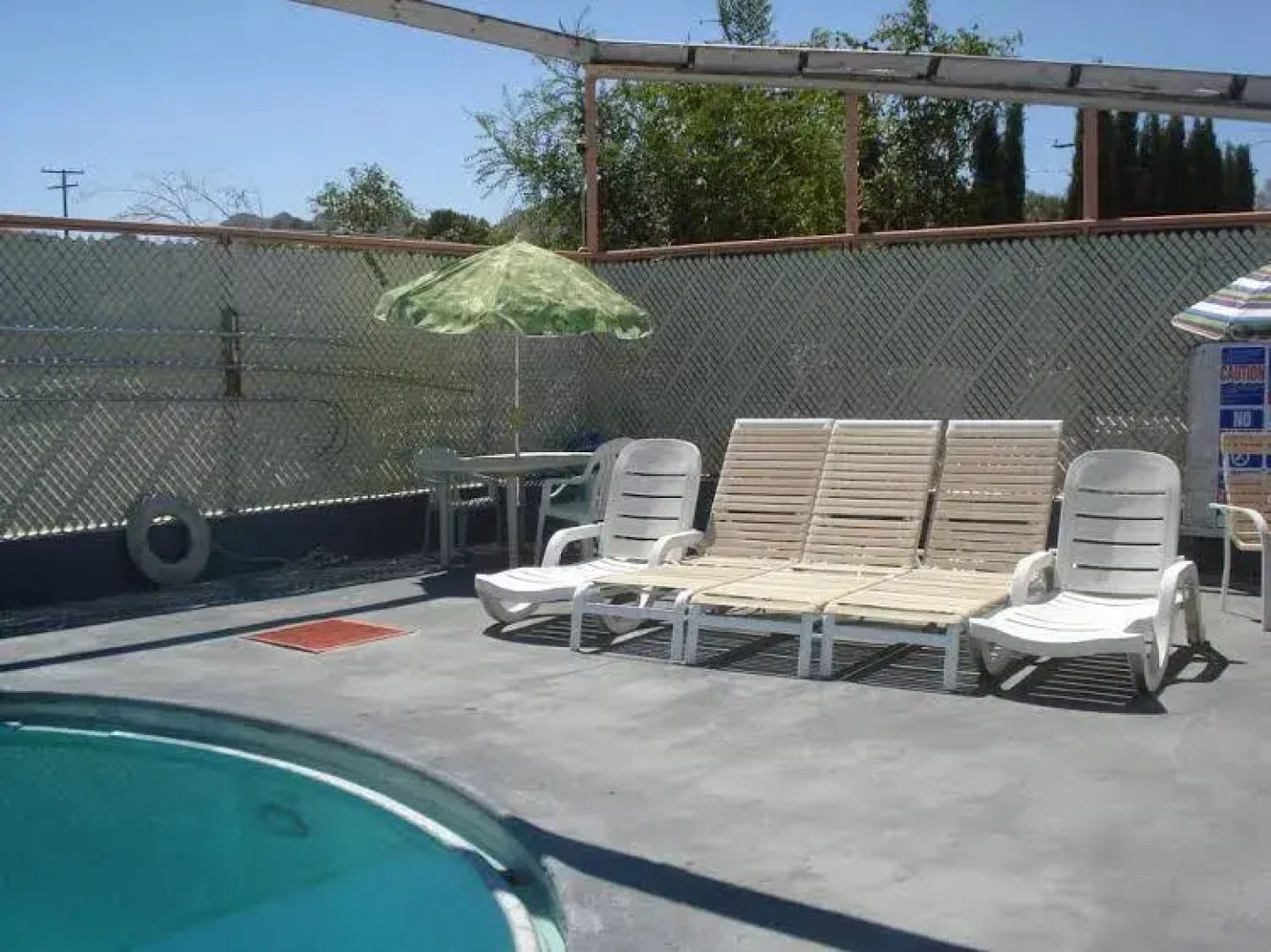 Safari Motor Inn - Joshua Tree