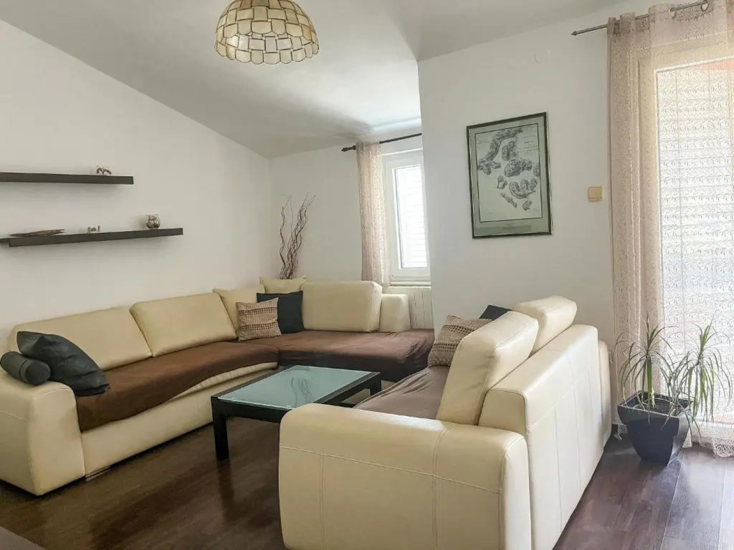 Apartment Lidija