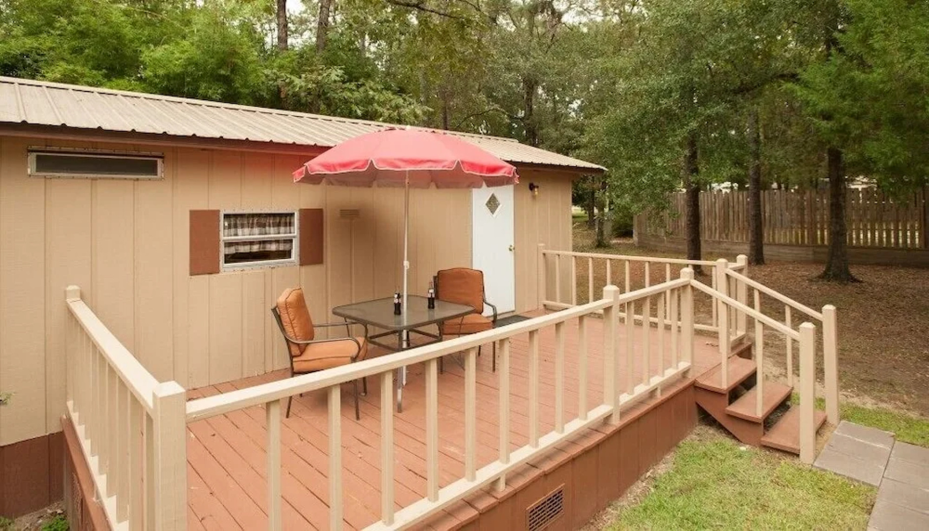 Cottage #3 1 Bedroom 1 Bathroom Cottage