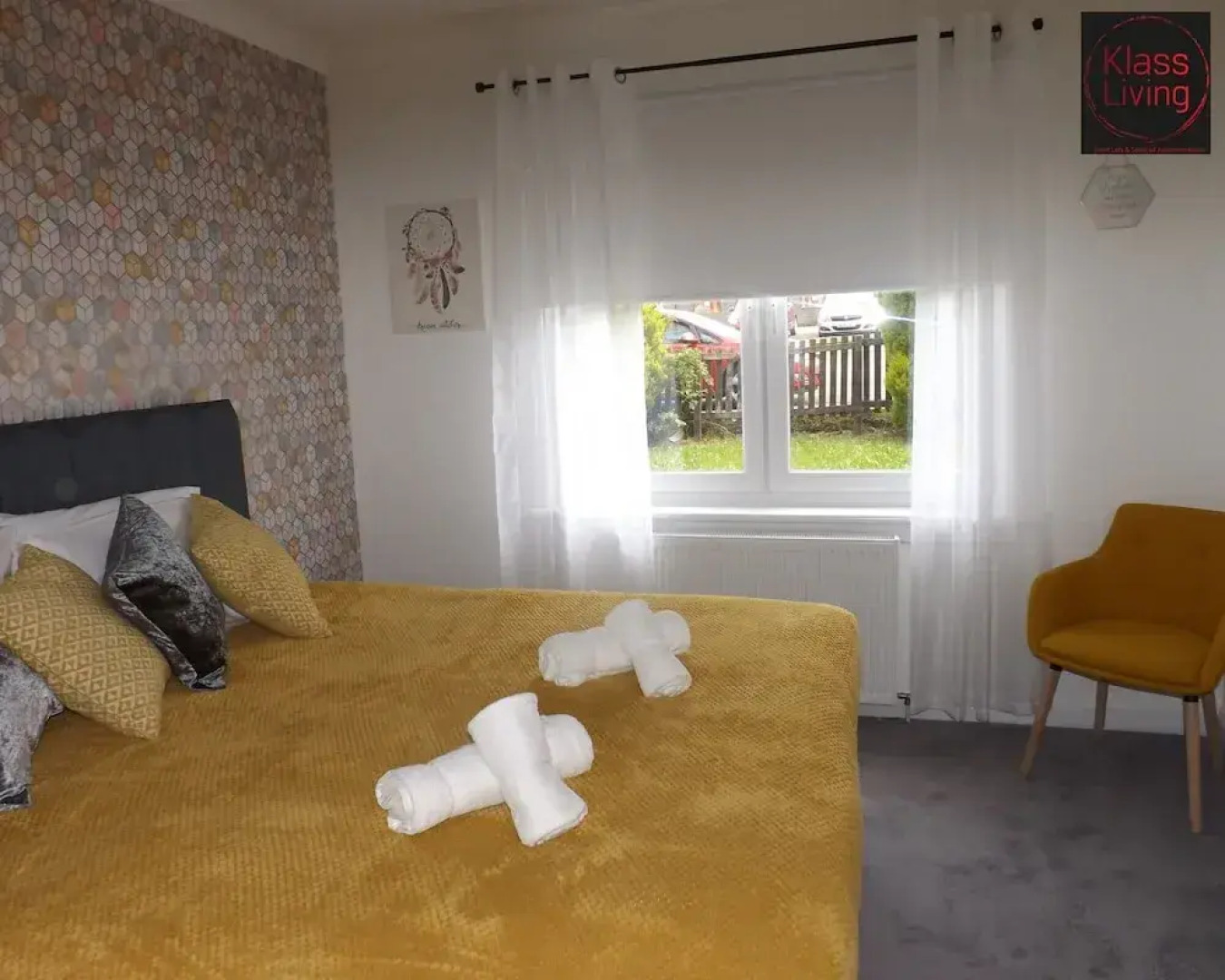 Two Bedroom Apartment by Klass Living Serviced Accommodation Motherwell - Anderson Apartment With WiFi &Parking