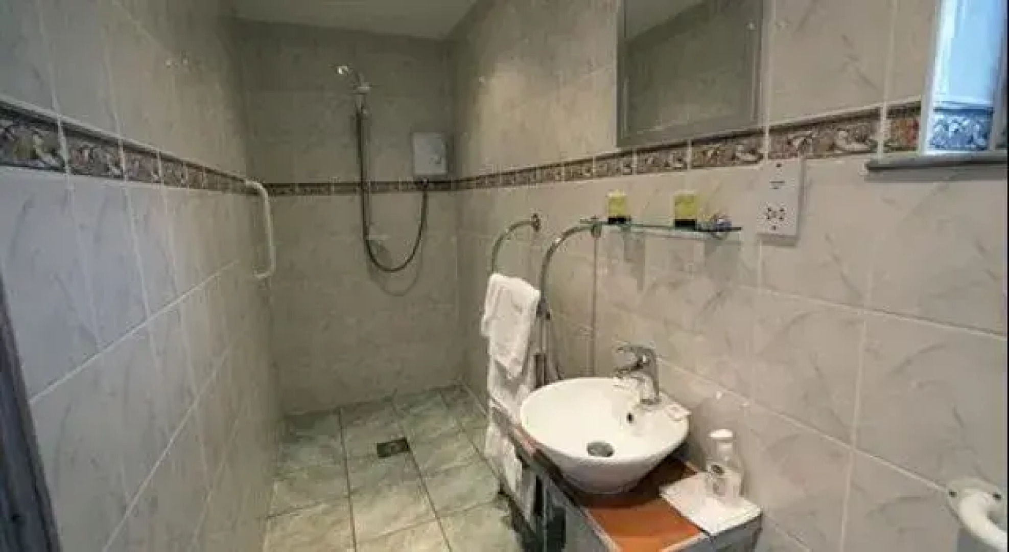 The Live and Let Live Country Inn