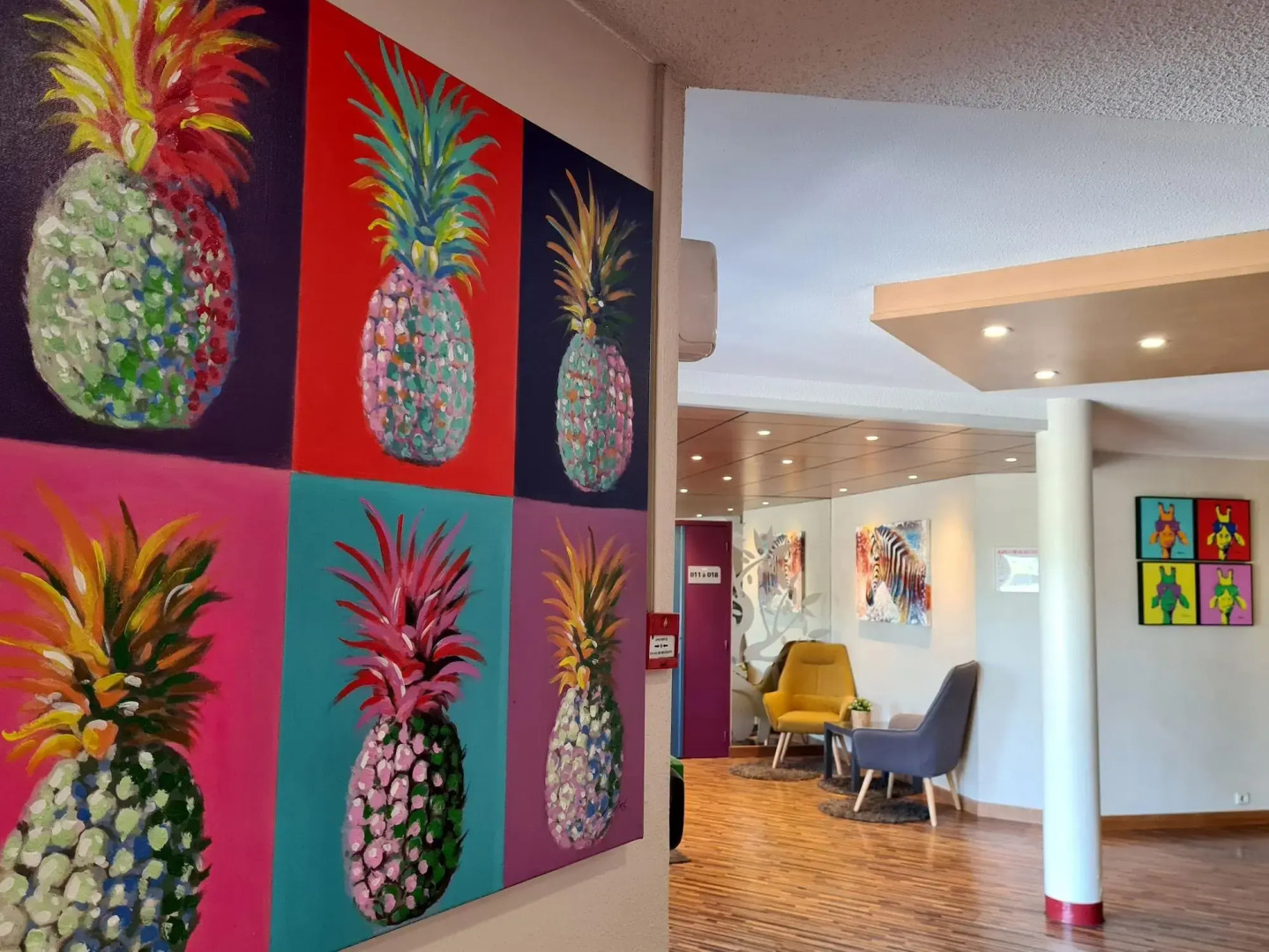 The Originals City, Hôtel Marseille Aéroport