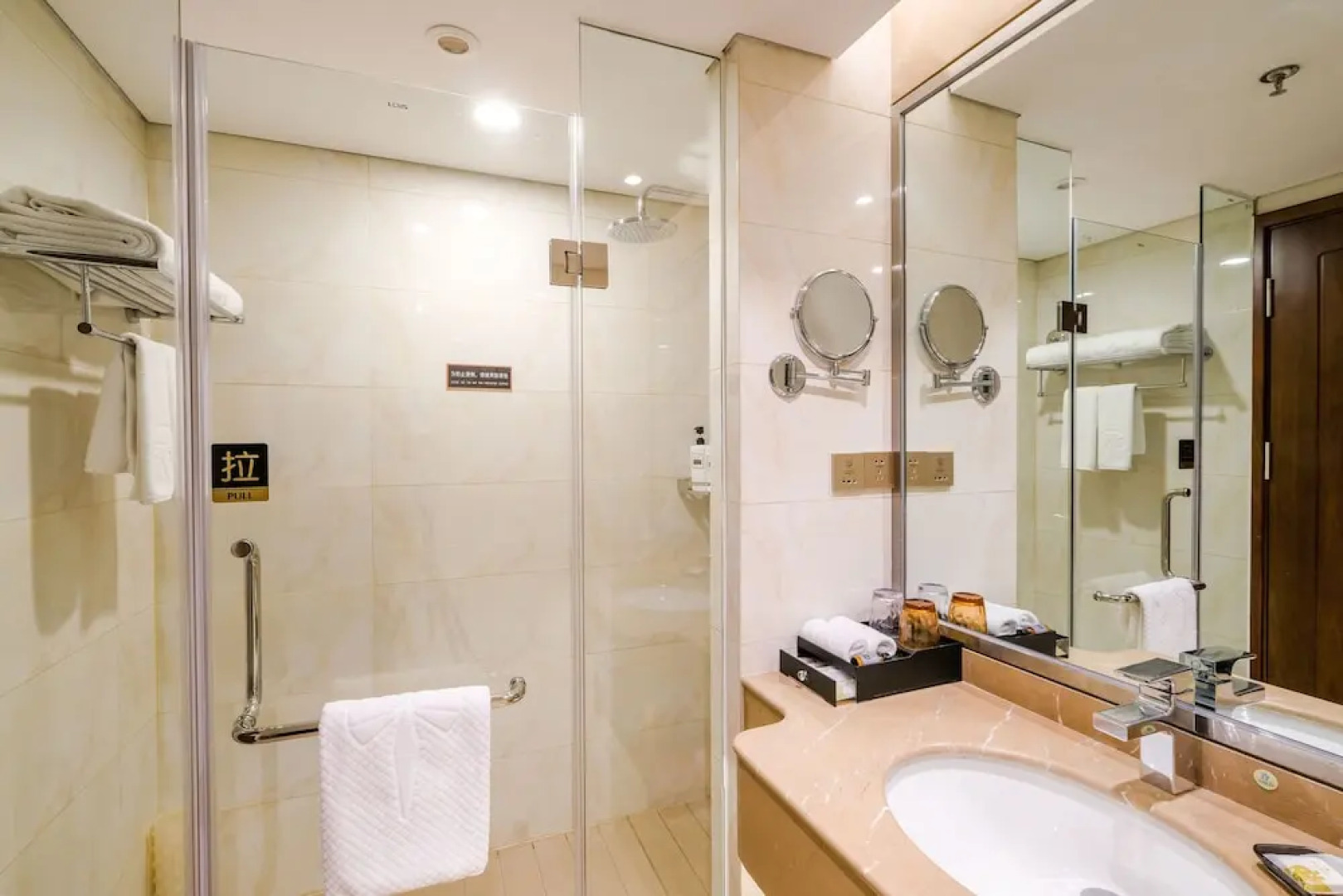 The Farrington Hotel - Building B