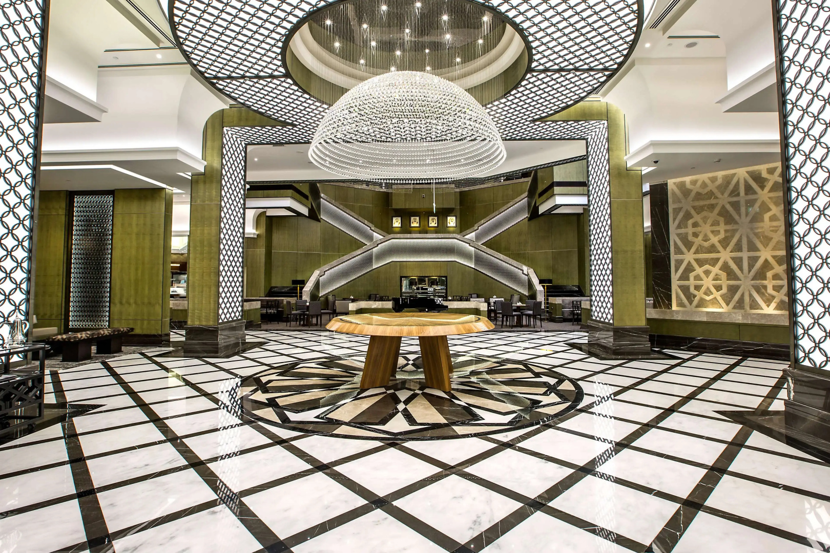 Ayla Grand Hotel