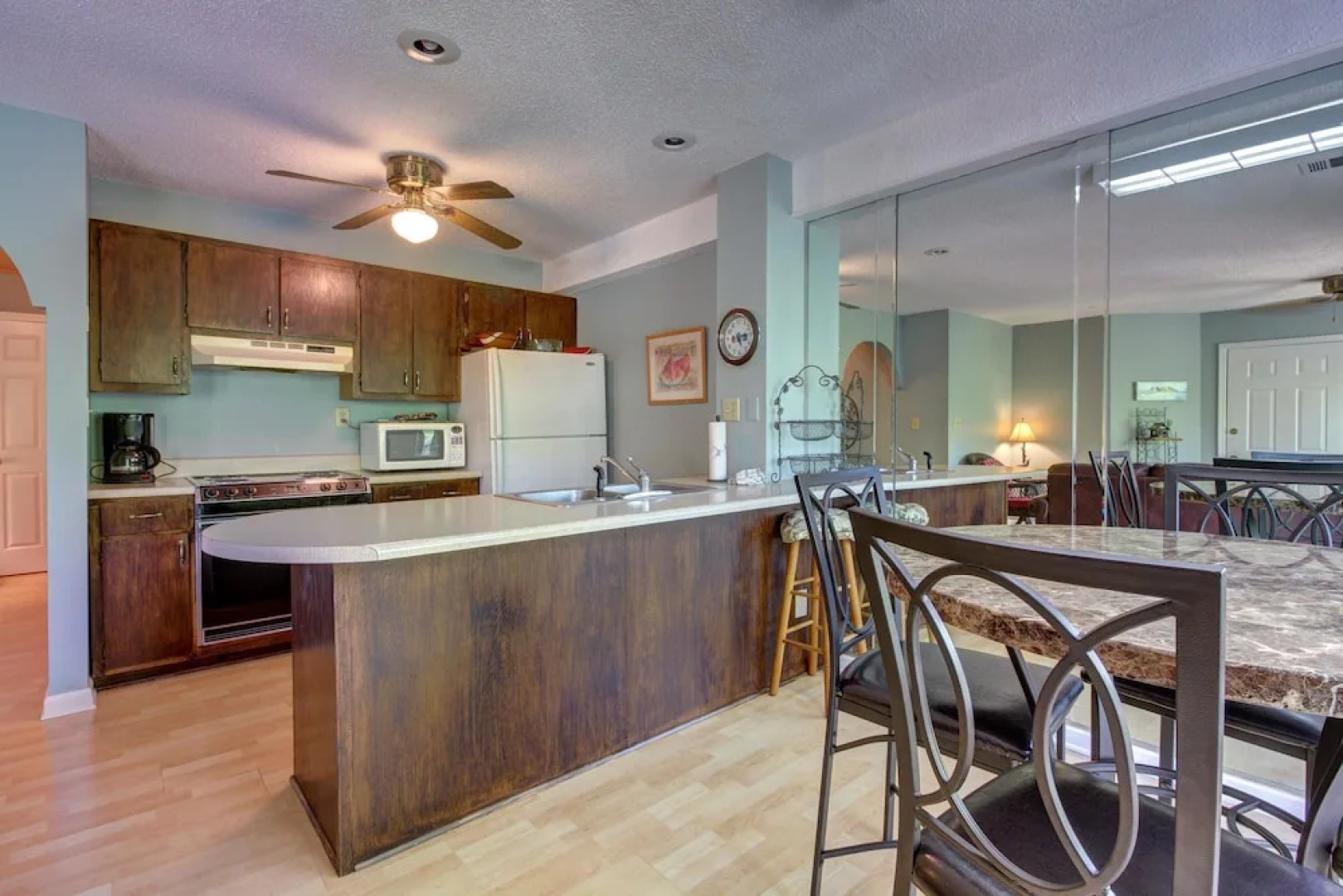 Chattahoochee River Edge Condominiums