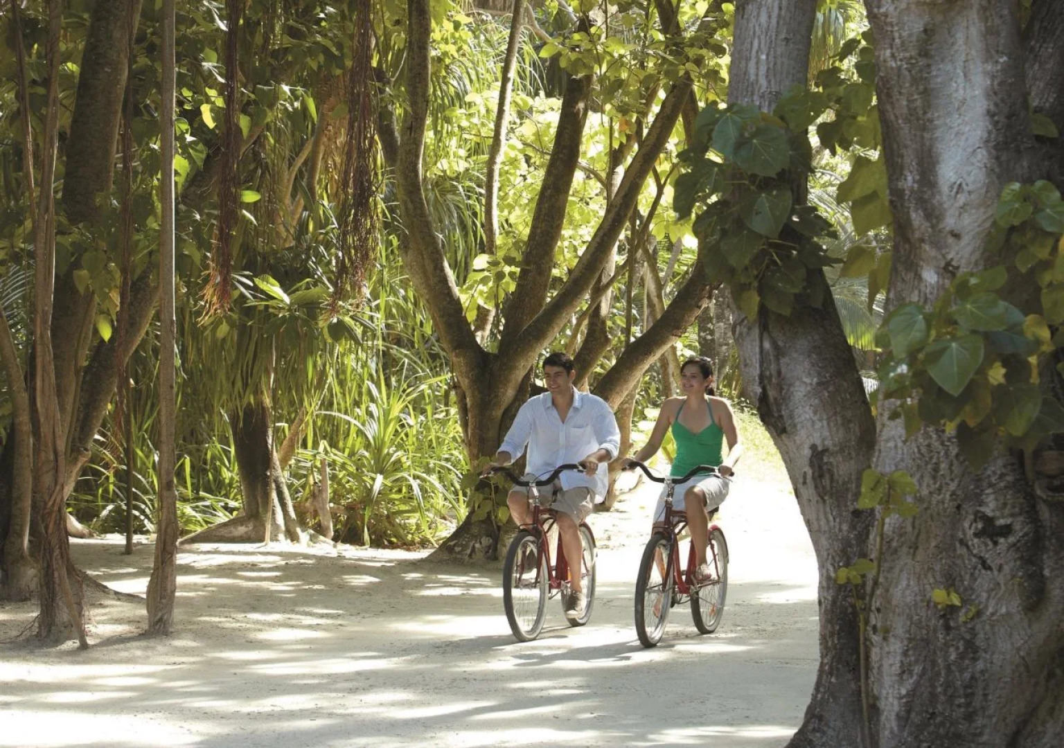 Shangri-Las Villingili Resort and Spa Maldives