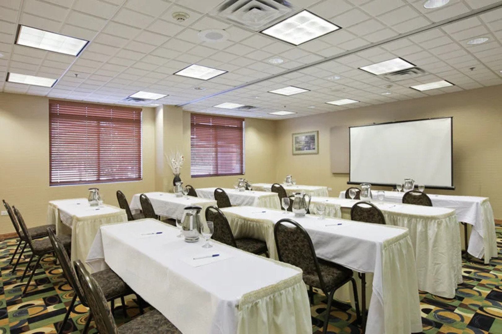 Holiday Inn Express & Suites Prospect Heights