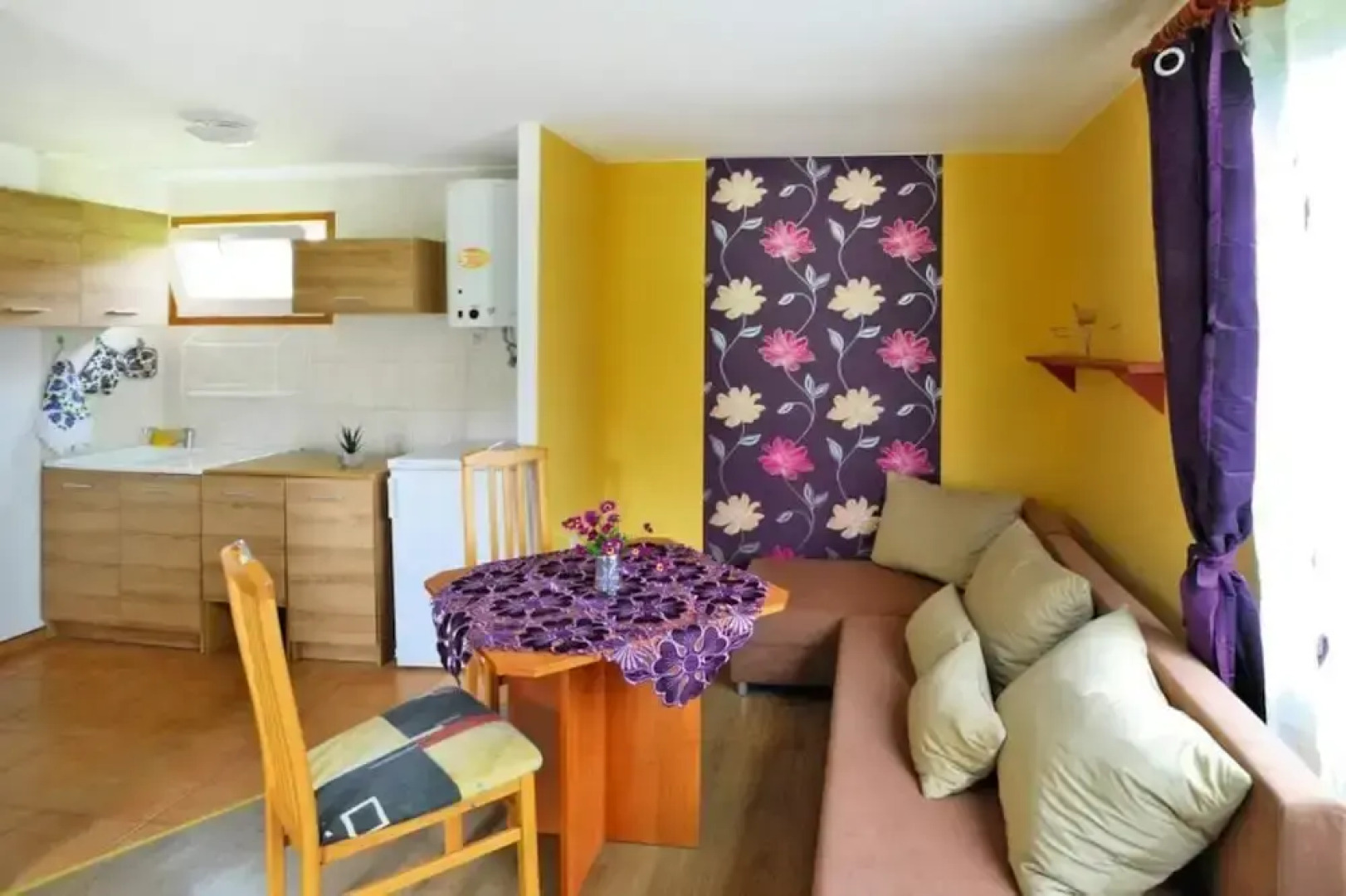 Bungalow Close to the Beach, Sianozety