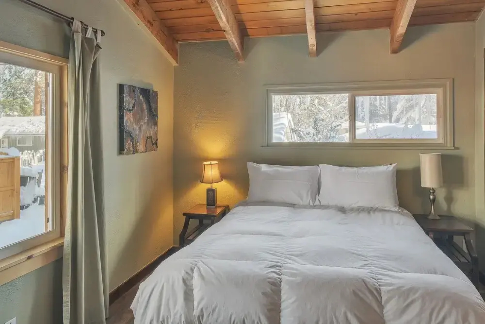 South Tahoe Rustic Home! Sleeps Over 10! 5 Bedroom Home by Redawning