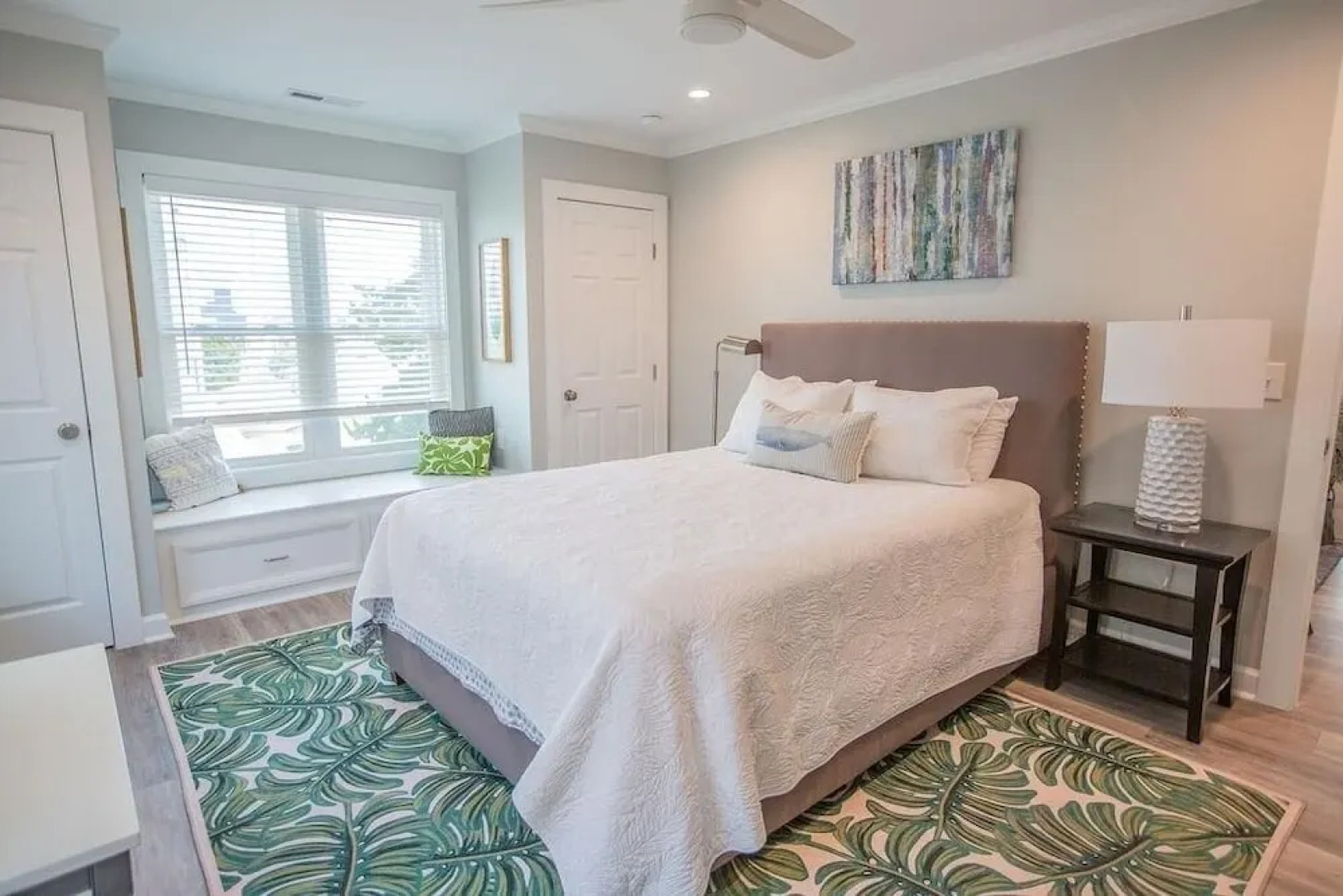 Three Girls 5 Bedroom Home by RedAwning