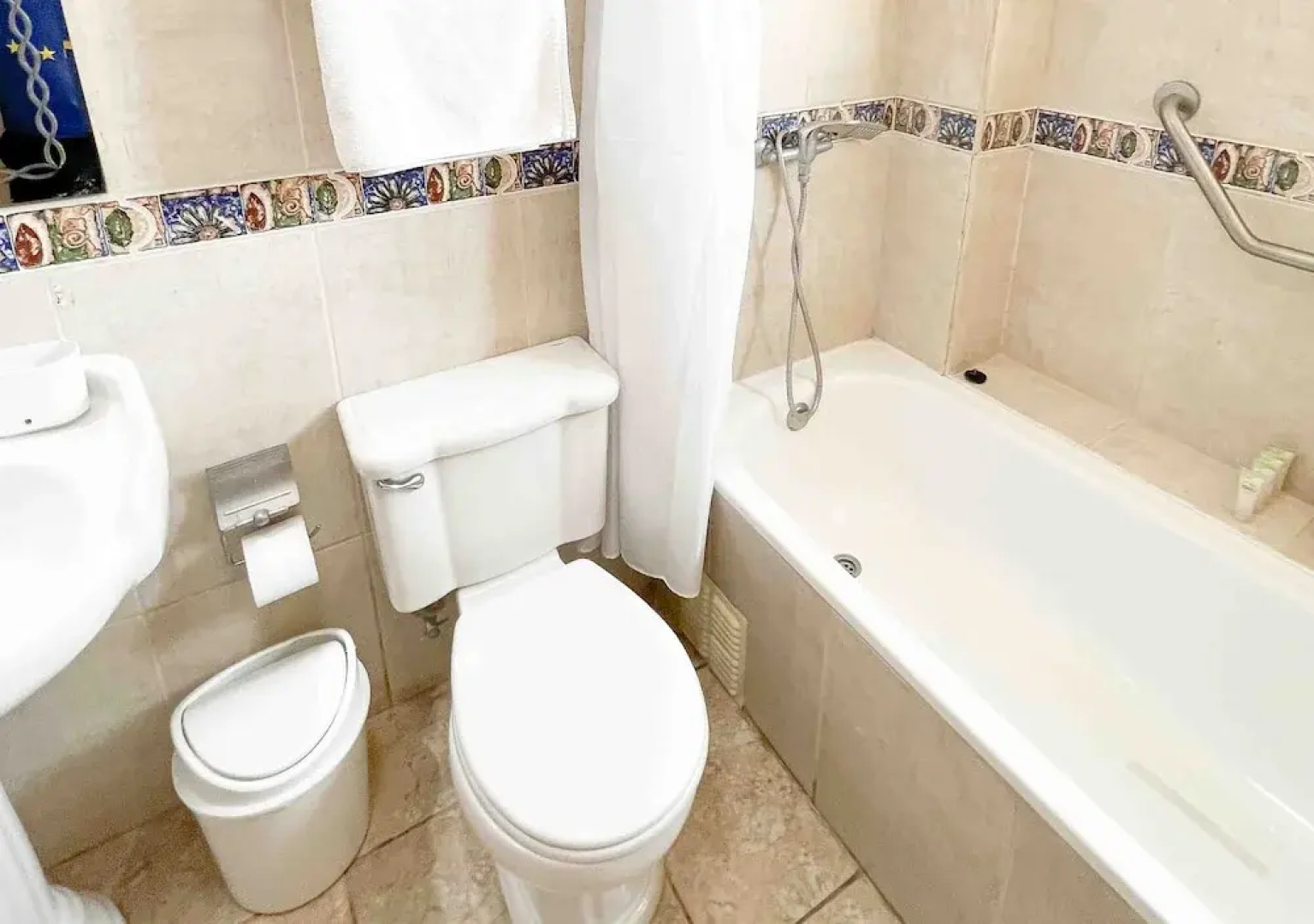 Hotel El Almendro