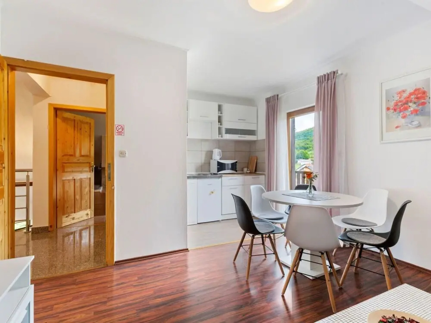 Cosy Apartment in Oto?ac With Balcony