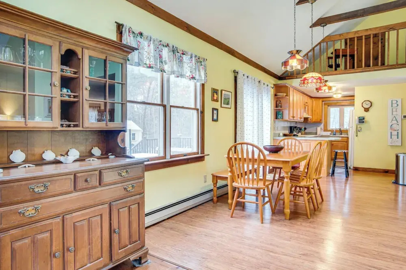 3 Mi to Beaches & Golfing: Family Gem in Cotuit