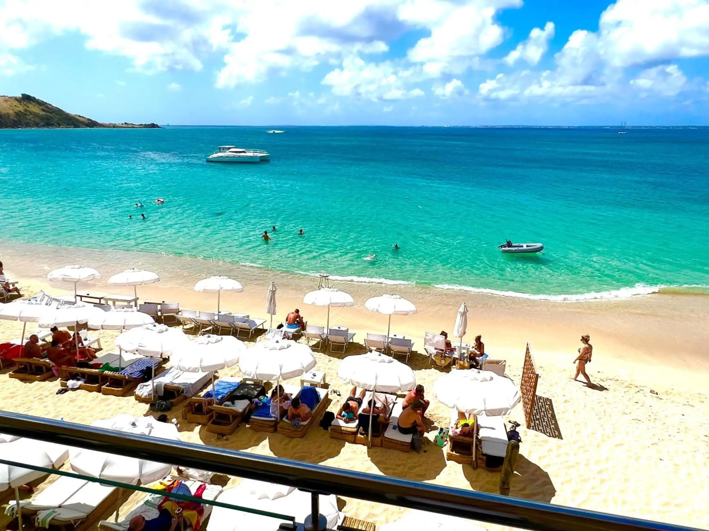 PARADISE VIEW 1 bed-room water front studio at Grand Case
