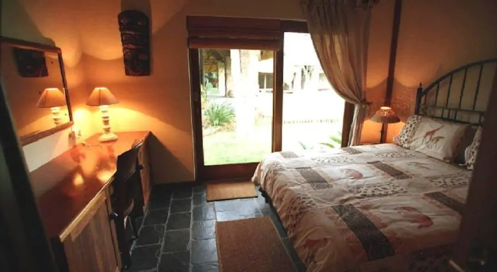 Khandizwe River Lodge