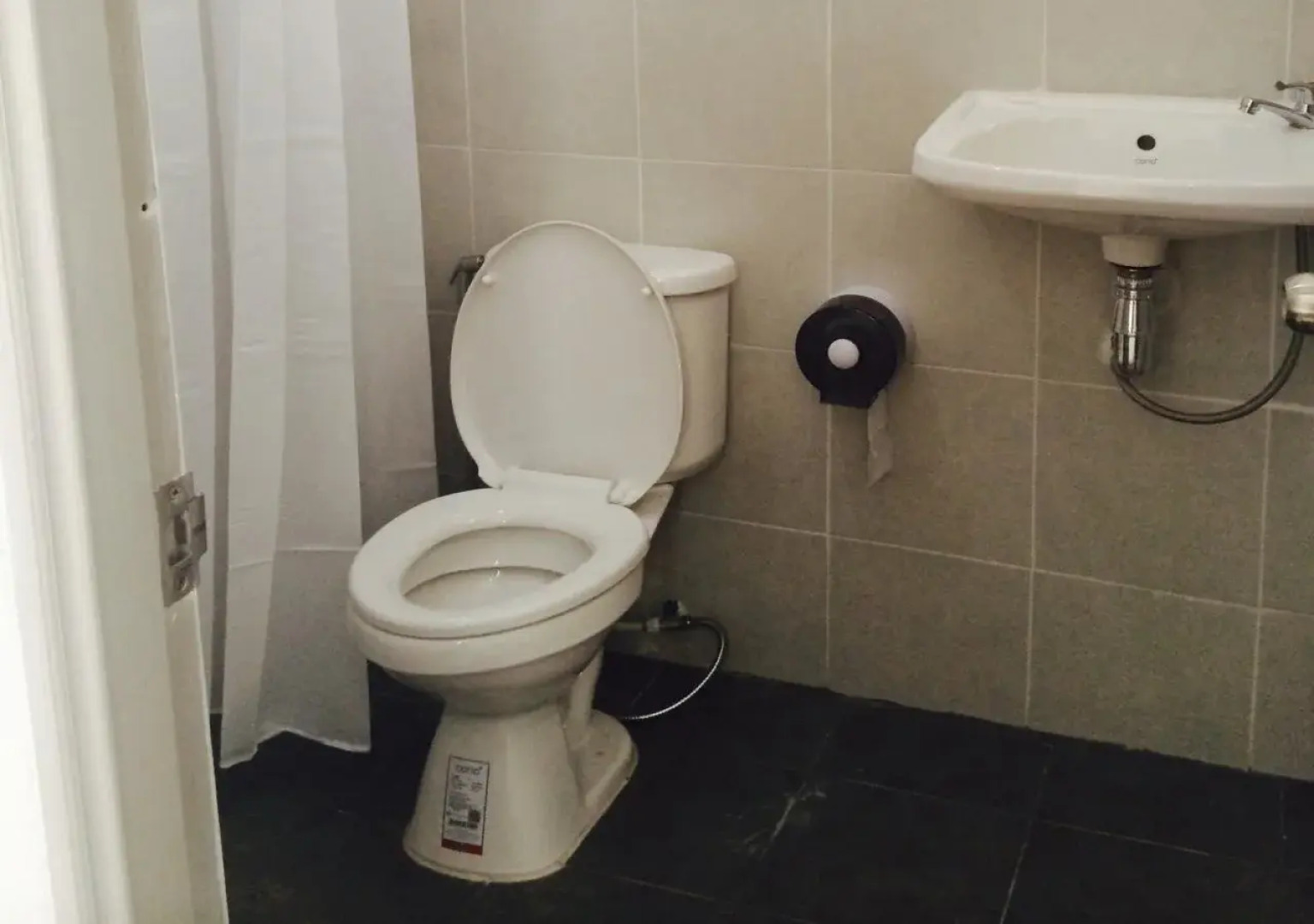 Norn Nab Dao Whitehouse