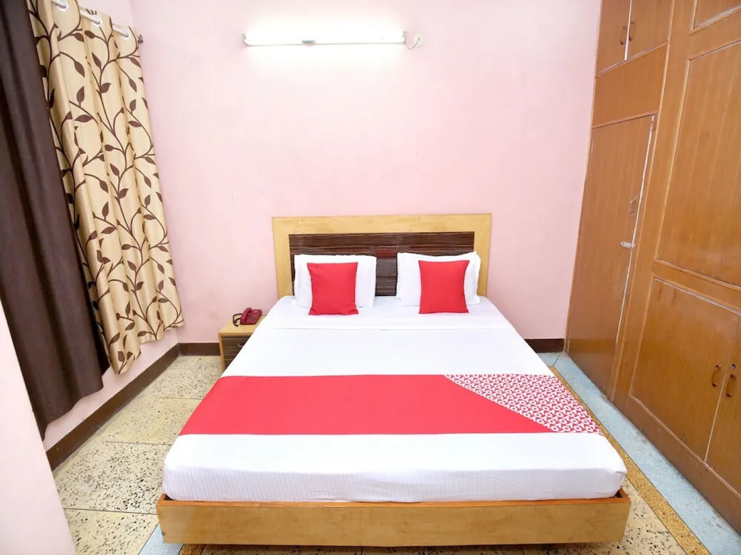 OYO 12307 Home Cozy 2BHK Parwanoo Kasauli