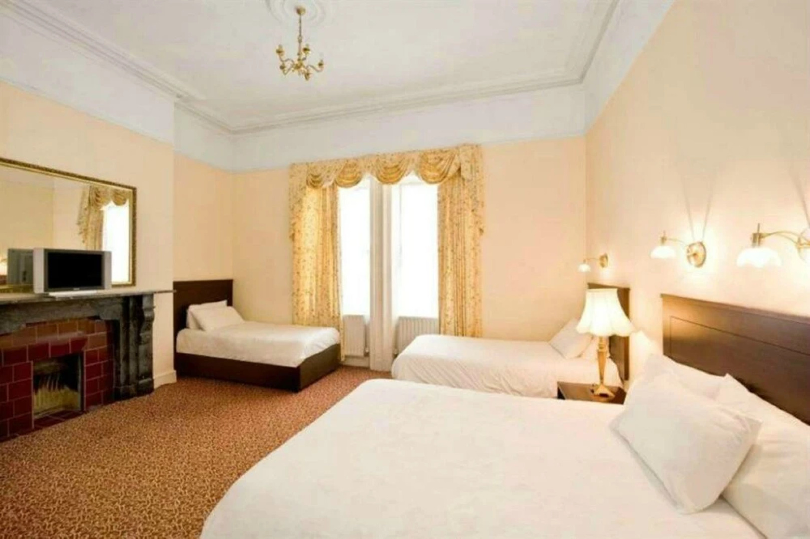 Esplanade Hotel On The Seafront