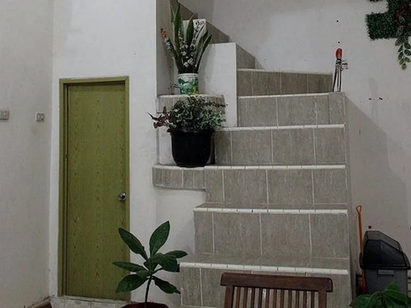 Monalisa Stabas Krui Hotel