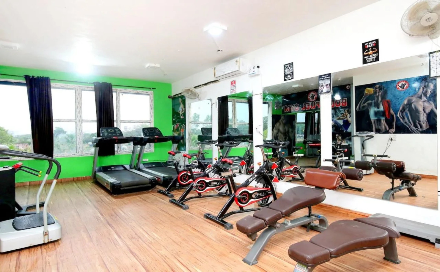 Hotel Sartaj By OYO Rooms