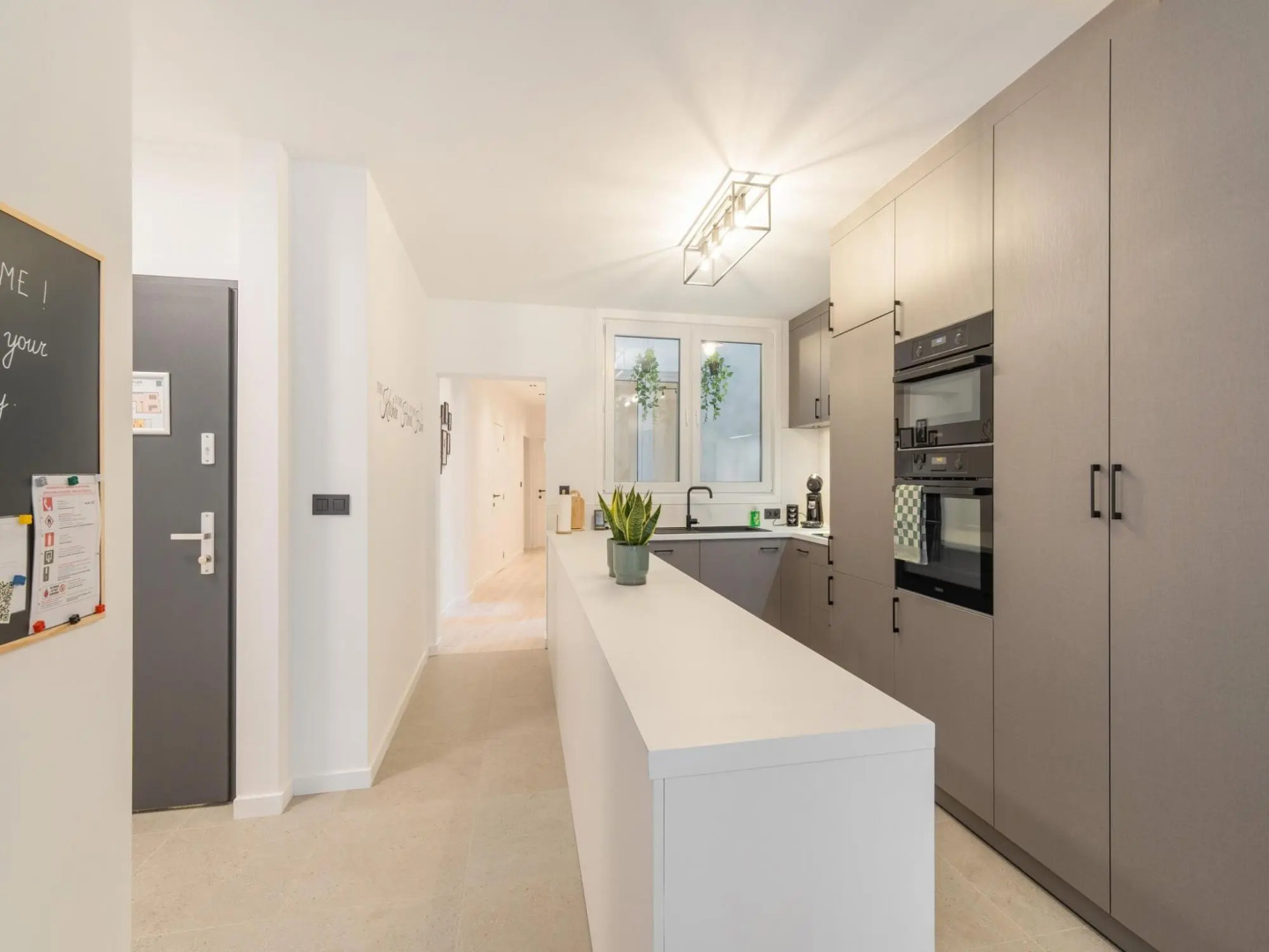 Cosy apartment in Kortrijk with lift