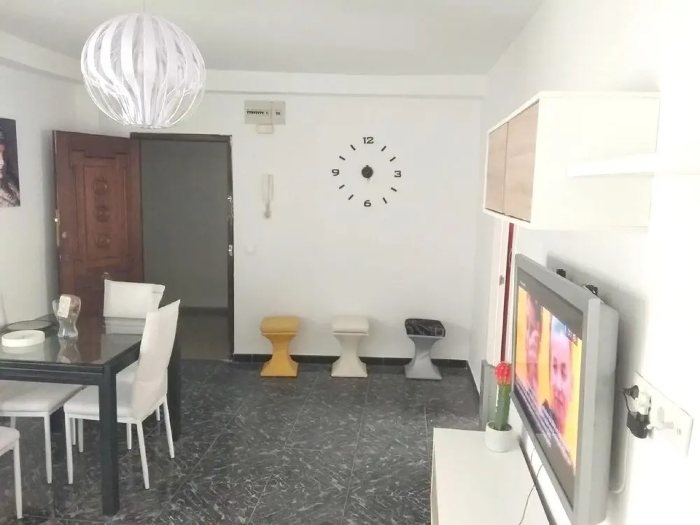 Apartment with 3 Bedrooms in Córdoba, with Furnished Garden