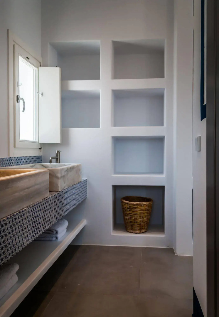 Milos Breeze Boutique Hotel