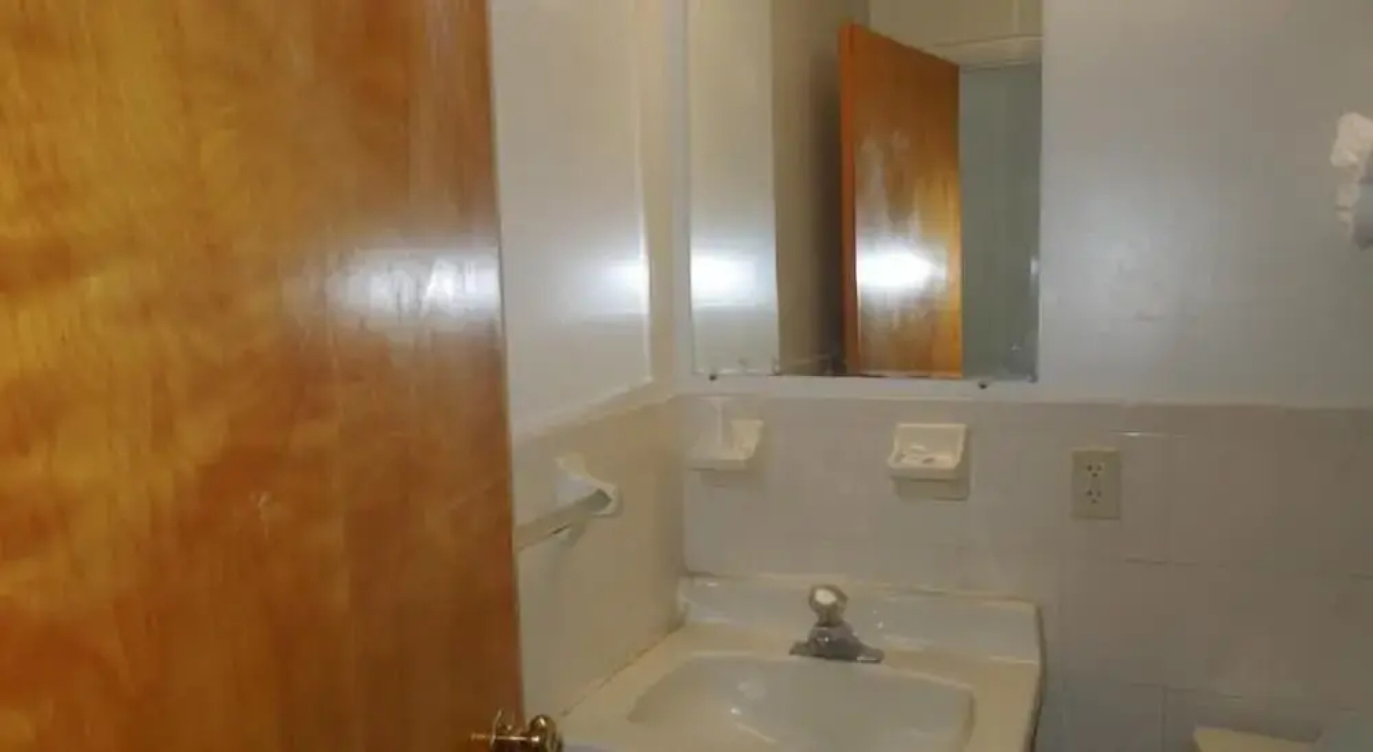 Lee's Motel
