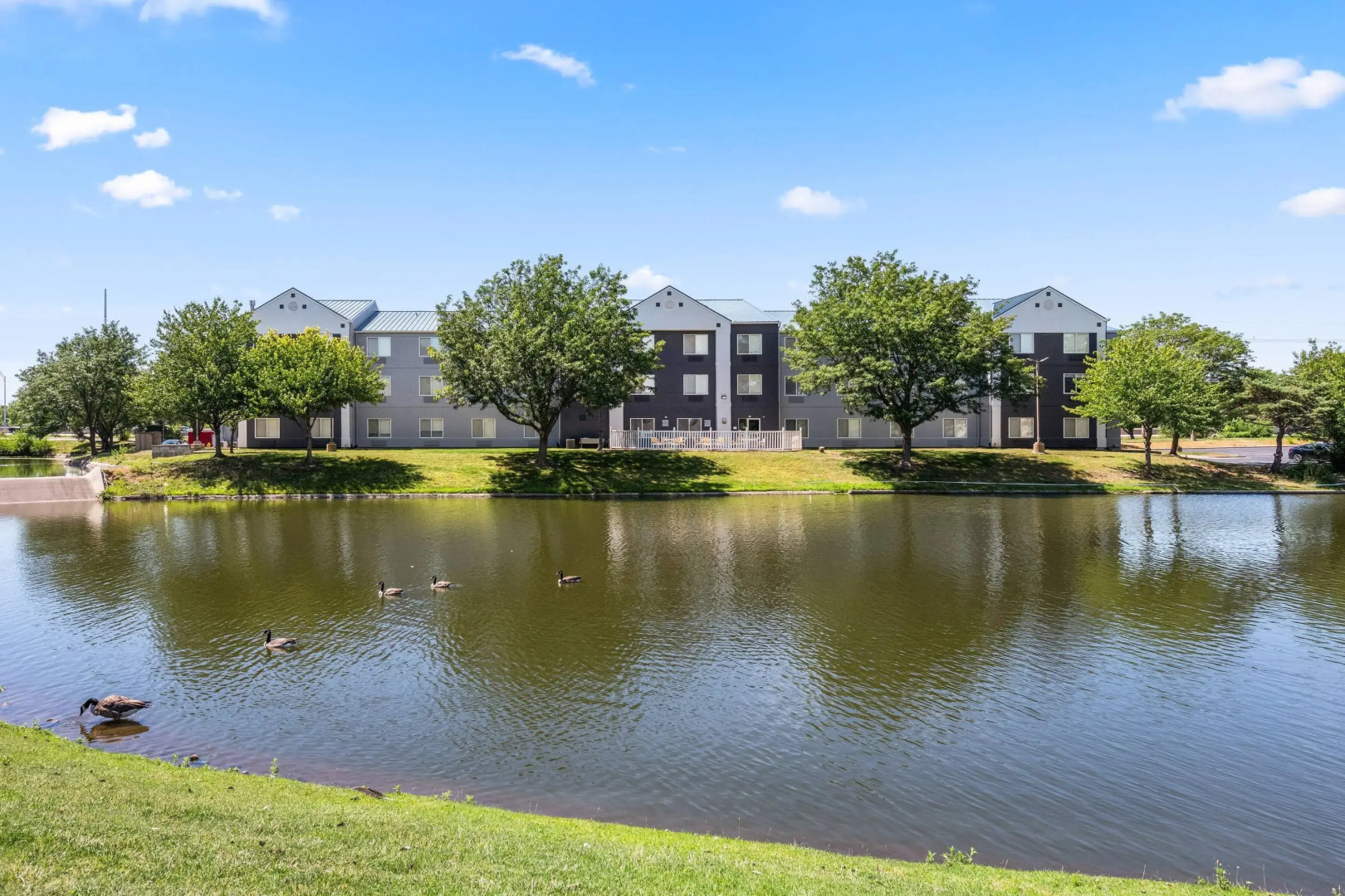 Comfort Inn & Suites Olathe - Kansas City