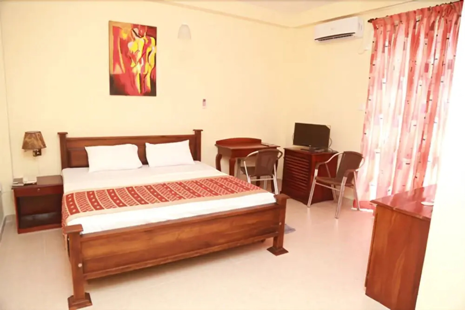 Sea Shine Beach Hotel