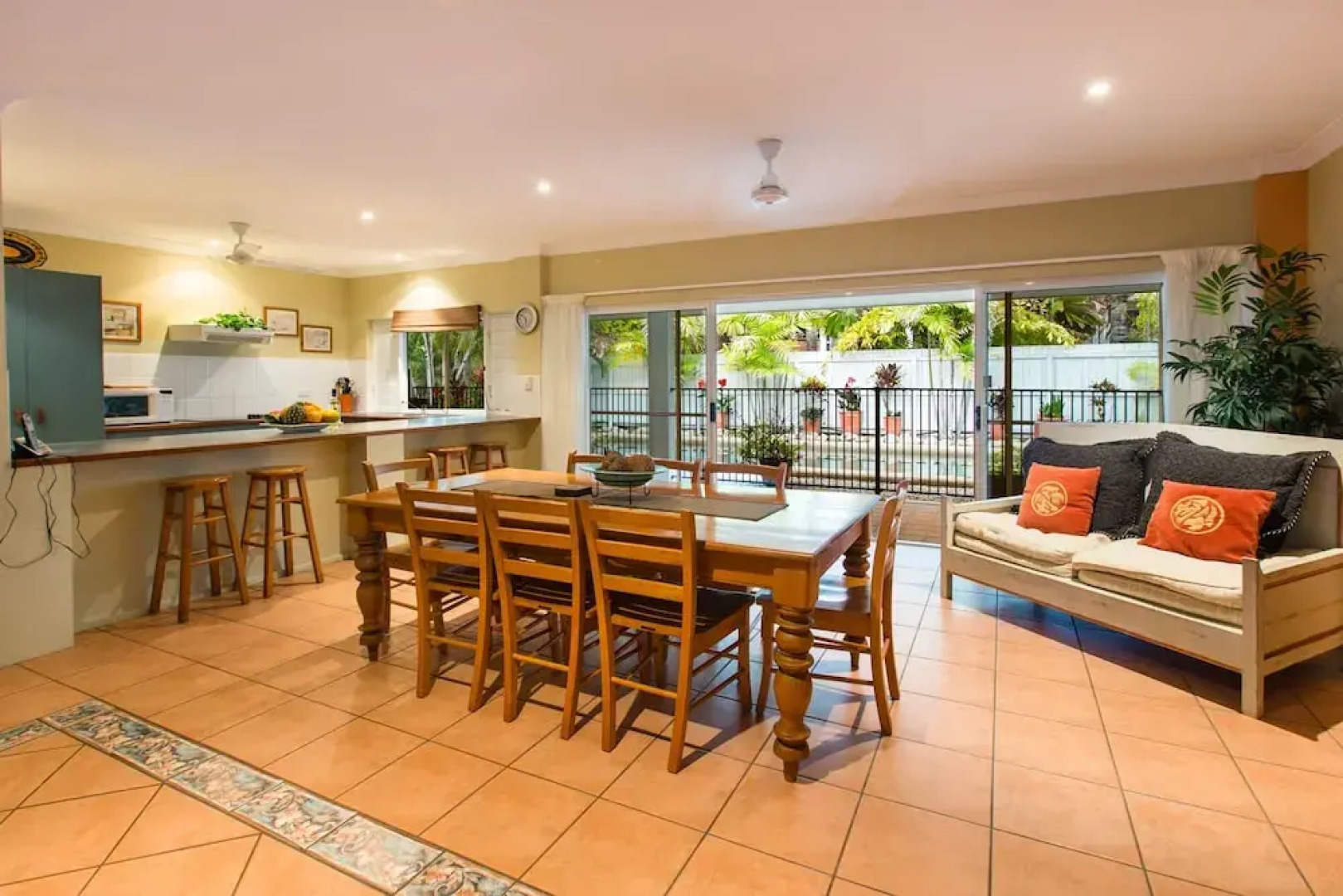 Casa Breeze - Luxury Holiday House