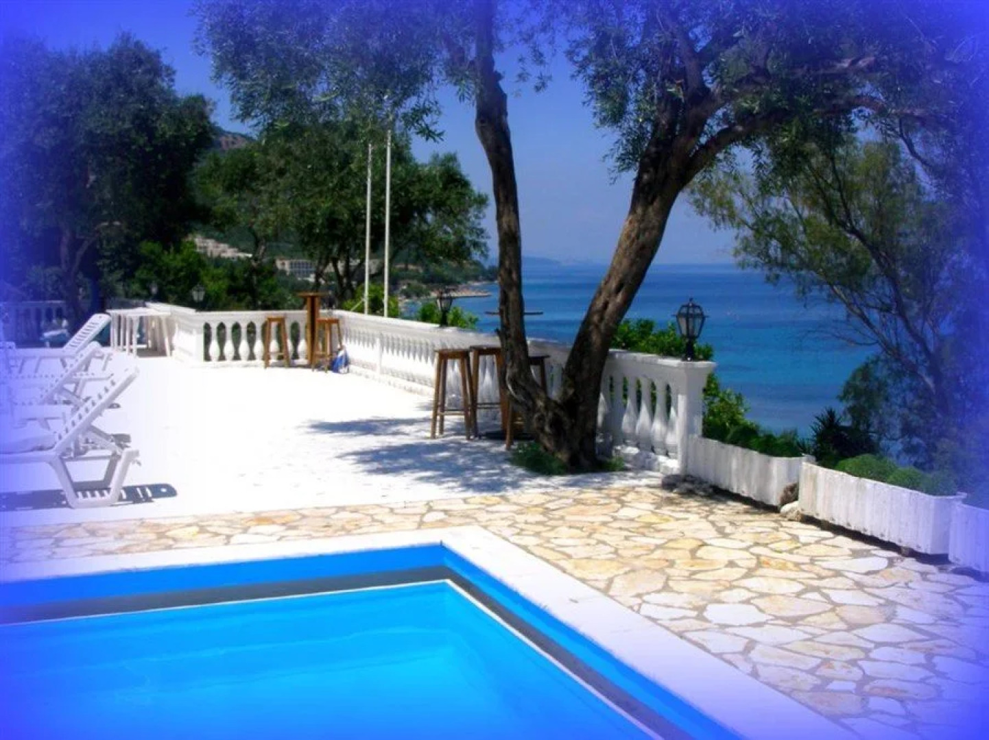 Veroniki Studios & Apartments