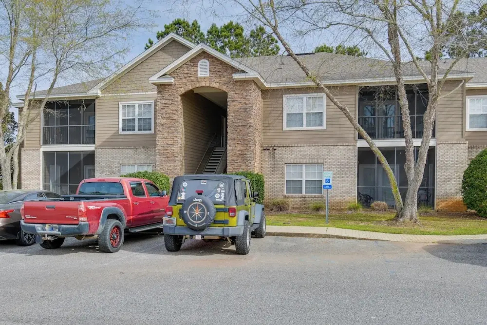 Foley Condo w/ Pool Access: 10 Mi to Gulf Shores!