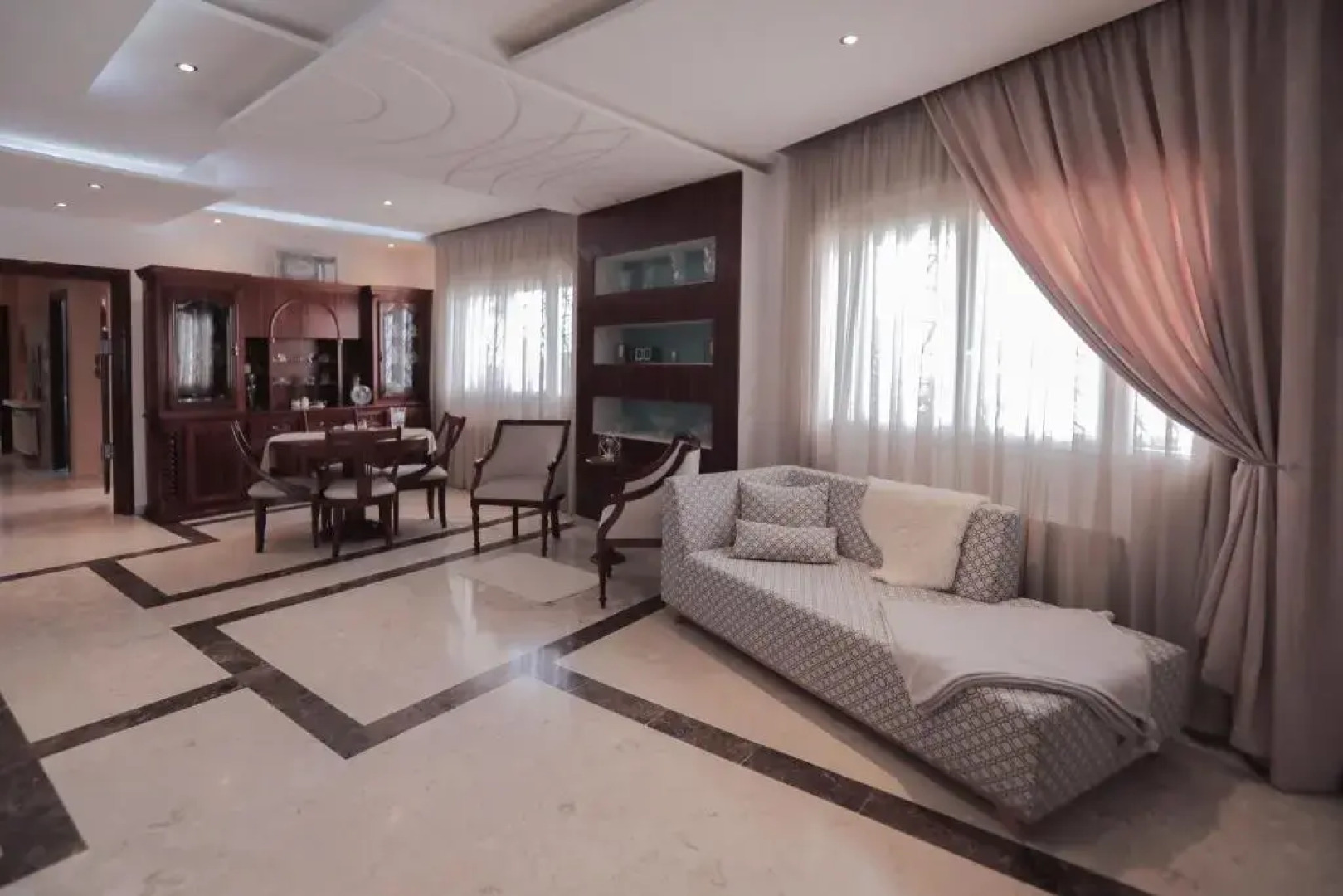 Magnifique Villa Avec Piscine, Pour Vos Vacances !