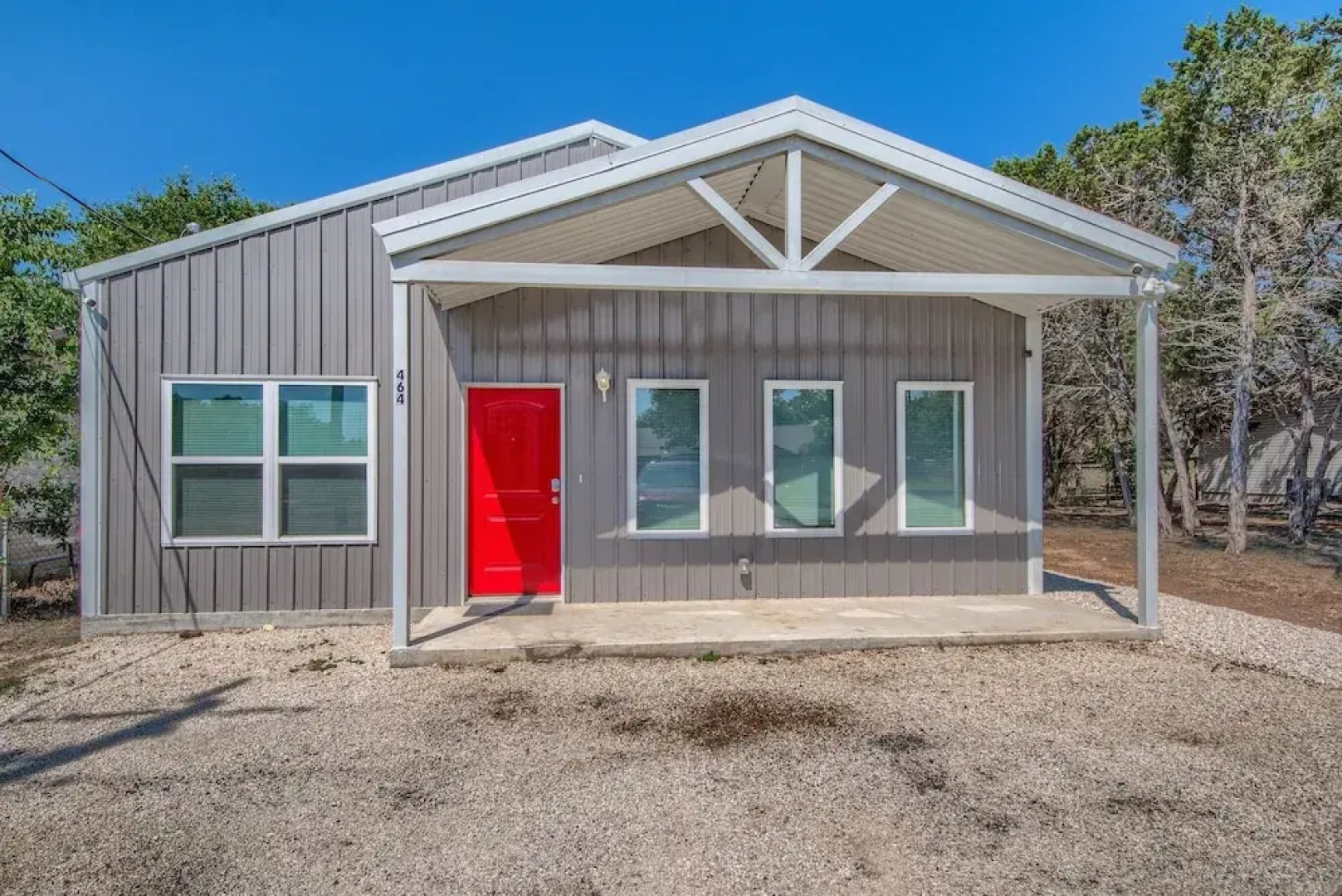 Sattler Haus Rr 464 2 Bedroom Home by RedAwning