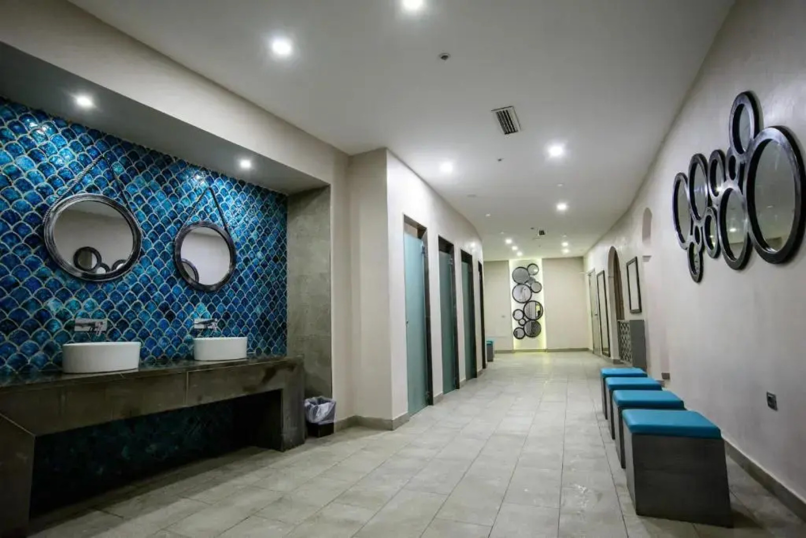 Suites hotel les charmilles & spa