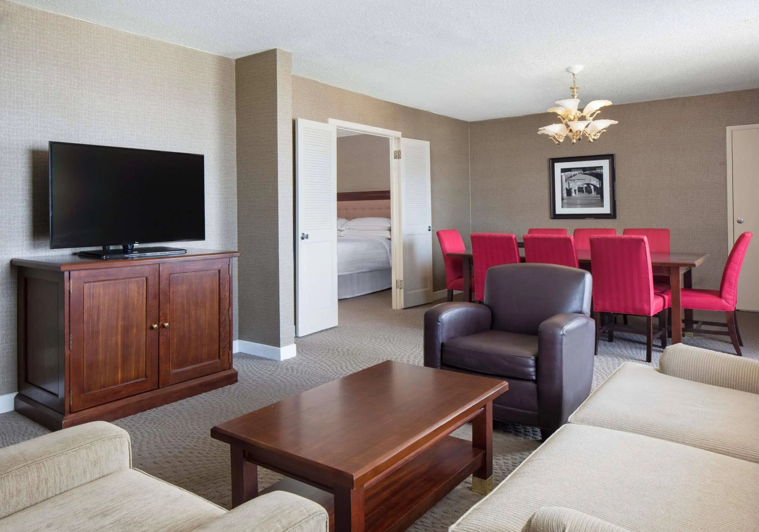 Sheraton Harrisburg Hershey Hotel