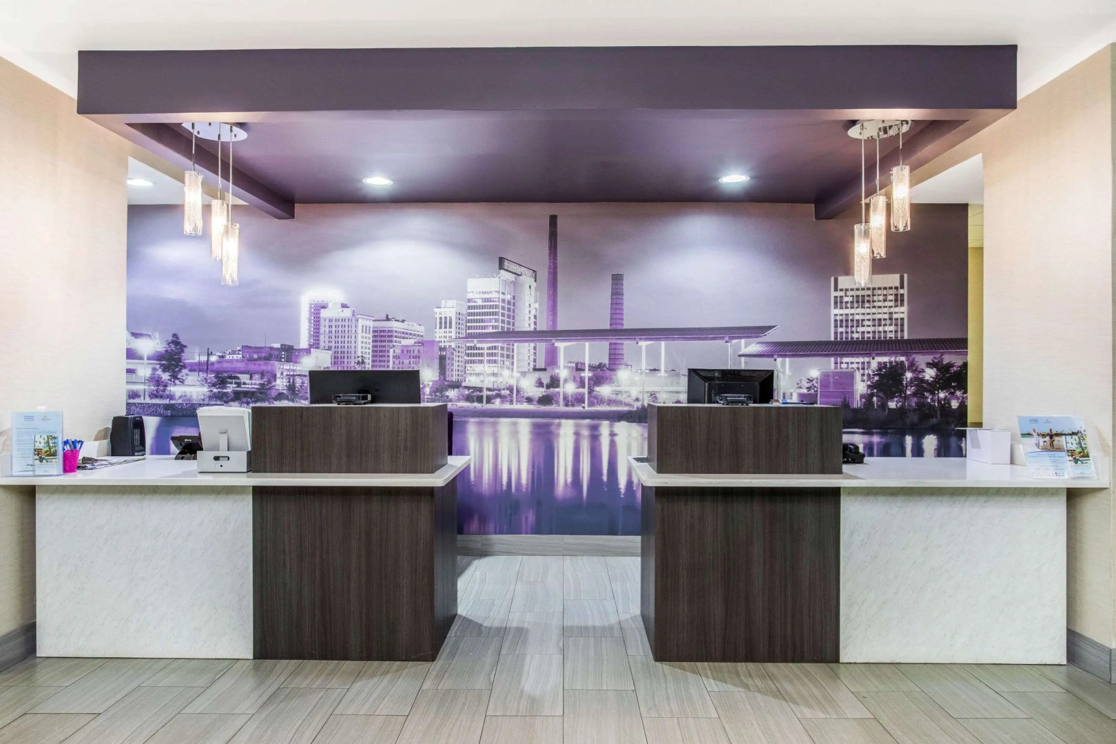 La Quinta Inn & Suites by Wyndham Fultondale Birmingham N